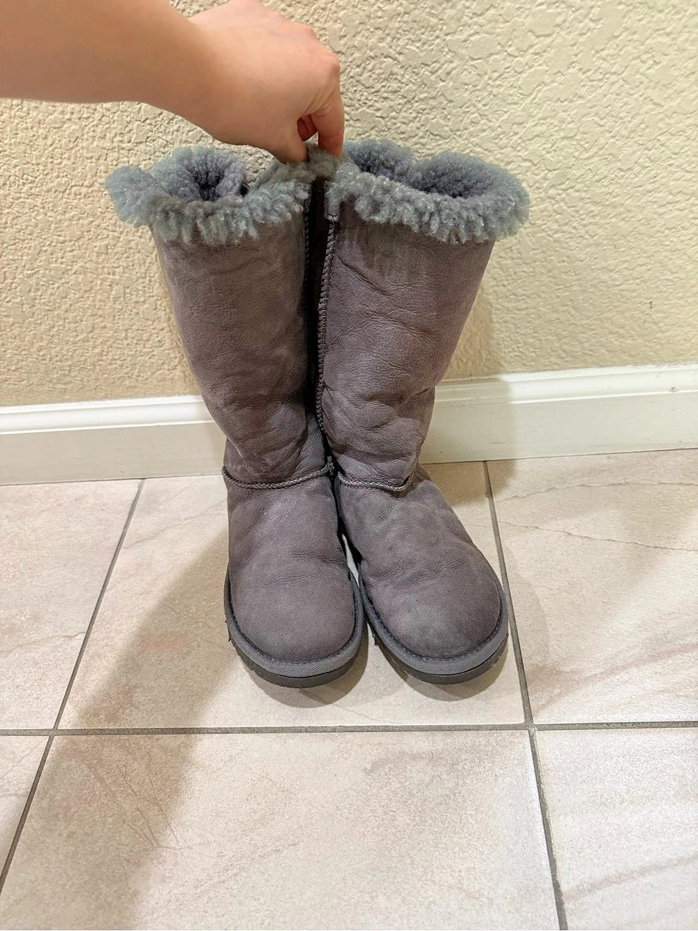 UGG Bailey Bow Tall II Boots in Gray